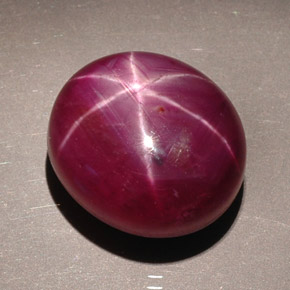Rubí estrella rojo natural de 23,70 ct, corte óvalo, opaco