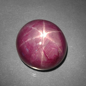 Rubí estrella rojo natural de 43,70 ct, corte óvalo, opaco