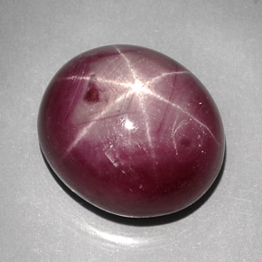 Rubí estrella rojo natural de 37,86 ct, corte óvalo, opaco