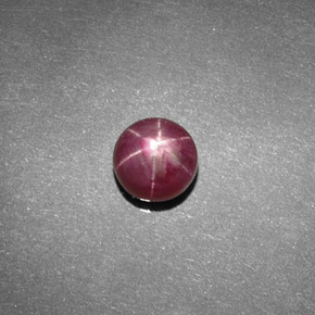 Rubí Estrella Rojo púrpura natural de 1.56 ct, Corte Redondo, Opaco