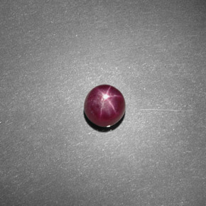 Rubí estrella rojo natural de 1,72 ct, corte redondo, opaco