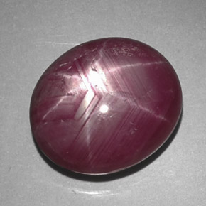 Rubí Estrella Rojo púrpura natural de 8.23 ct, Corte Óvalo, Opaco