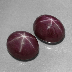 Gemas de rubí estrella rojo natural de  ct, corte óvalo, opaco