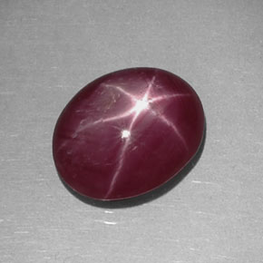 Rubí estrella rojo natural de 4,24 ct, corte óvalo, opaco