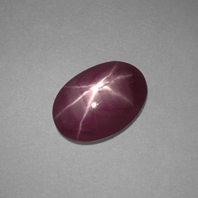 Rubí estrella rojo natural de 1,80 ct, corte óvalo, opaco