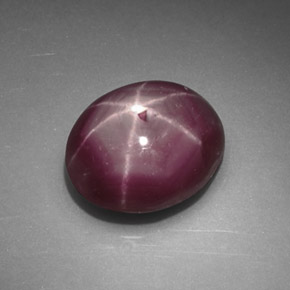 Rubí estrella rojo natural de 4,12 ct, corte óvalo, opaco