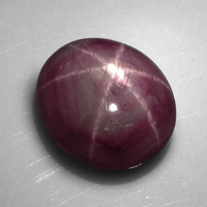 Rubí Estrella Rojo púrpura natural de 5.76 ct, Corte Óvalo, Opaco