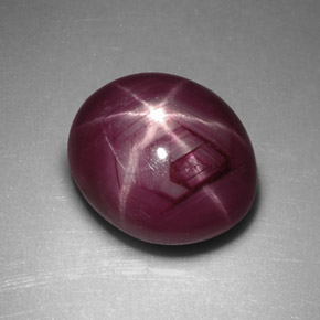 Rubí estrella rojo natural de 3,70 ct, corte óvalo, opaco