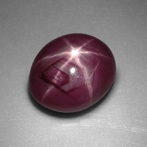 Rubí estrella rojo natural de 3,70 ct, corte óvalo, opaco