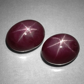 Gemas de rubí estrella rojo natural de  ct, corte óvalo, opaco