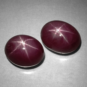 Gemas de rubí estrella rojo natural de  ct, corte óvalo, opaco