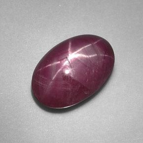 Rubí estrella rojo natural de 1,90 ct, corte óvalo, opaco