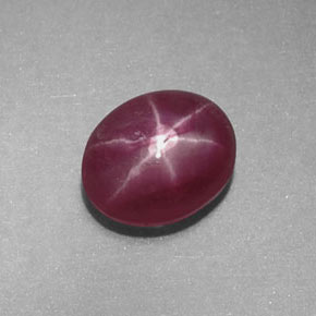 Rubí estrella rojo natural de 1,01 ct, corte óvalo, opaco