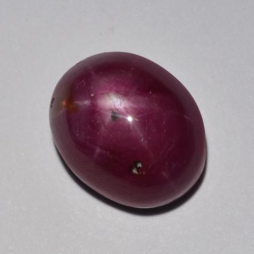 Rubí estrella rojo natural de 8,39 ct, corte óvalo, opaco
