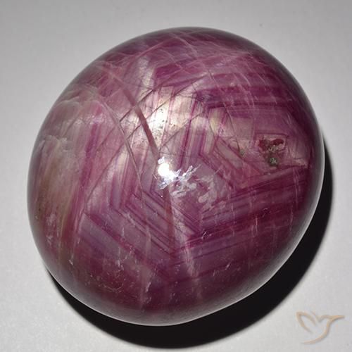 127.45ct Natural Púrpura rojizo rubí estrella, Ovalada, Opaco
