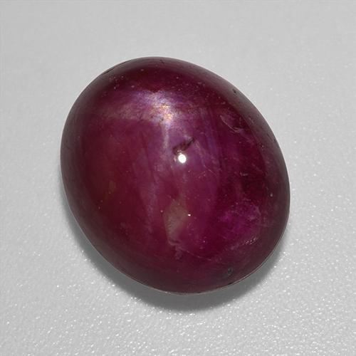 Rubí estrella rojo natural de 12,01 ct, corte óvalo, opaco