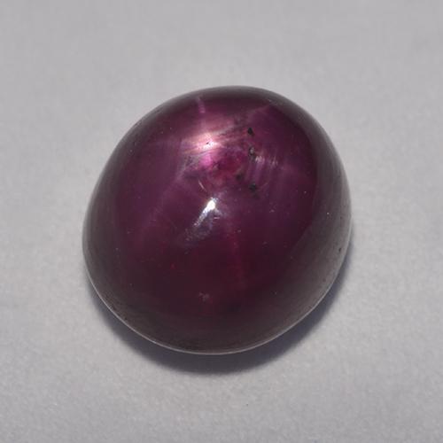 Rubí estrella rojo natural de 7,07 ct, corte óvalo, opaco