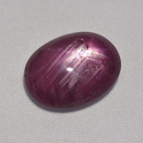 rubí estrella Rojo oscuro natural de 5.06 ct, Ovalada, Translúcido