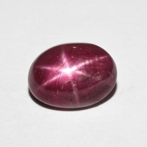 Rubí Estrella Rojo oscuro natural de 4.29 ct, Corte Óvalo, Opaco