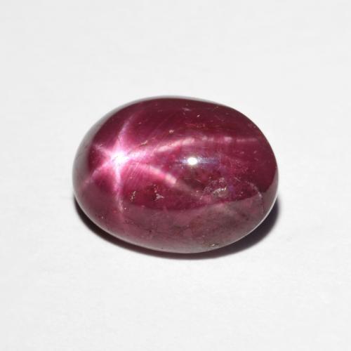 Rubí Estrella Rojo oscuro natural de 4.29 ct, Corte Óvalo, Opaco