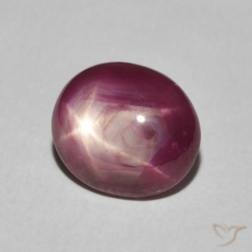 rubí estrella Medium Dark-Purple natural de 3.94 ct, Ovalada, Opaco