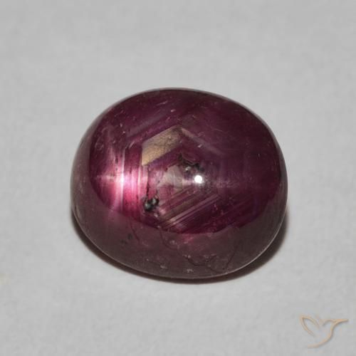 rubí estrella Medium Dark-Purple natural de 4.38 ct, Ovalada, Opaco