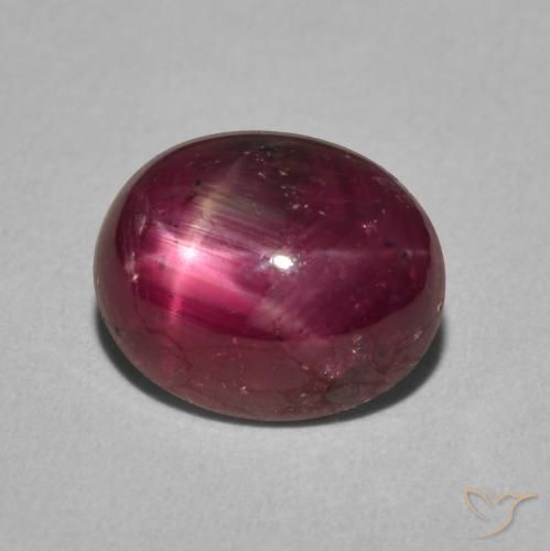 rubí estrella Rojo medio natural de 4.54 ct, Ovalada, Opaco