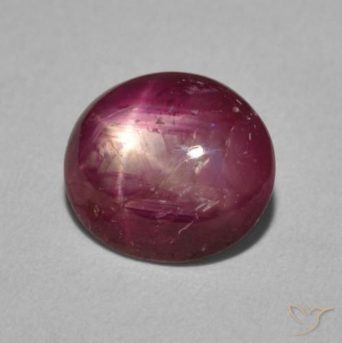 rubí estrella Púrpura medio natural de 3.97 ct, Ovalada, Opaco