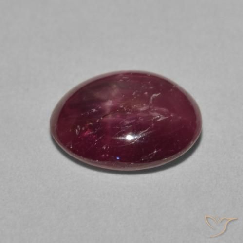 rubí estrella Púrpura medio natural de 3.97 ct, Ovalada, Opaco