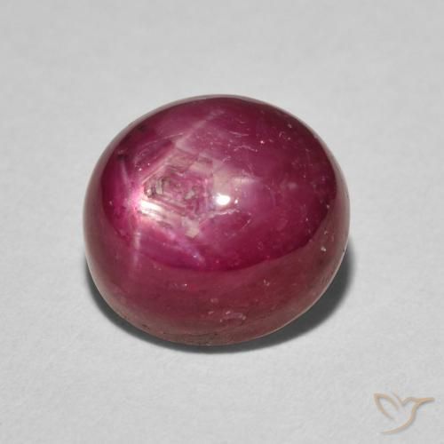 rubí estrella Carmesí intenso natural de 5.27 ct, Ovalada, Opaco