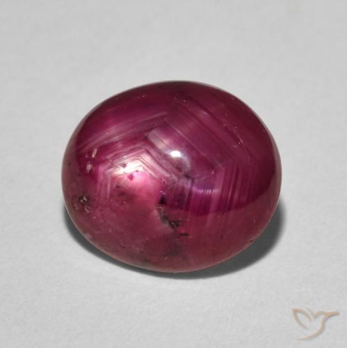 rubí estrella Rojo oscuro natural de 4.40 ct, Ovalada, Opaco