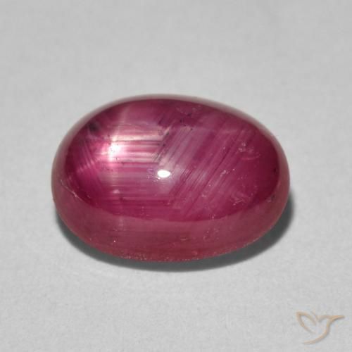 rubí estrella Rojo mermelada natural de 3.63 ct, Ovalada, Opaco
