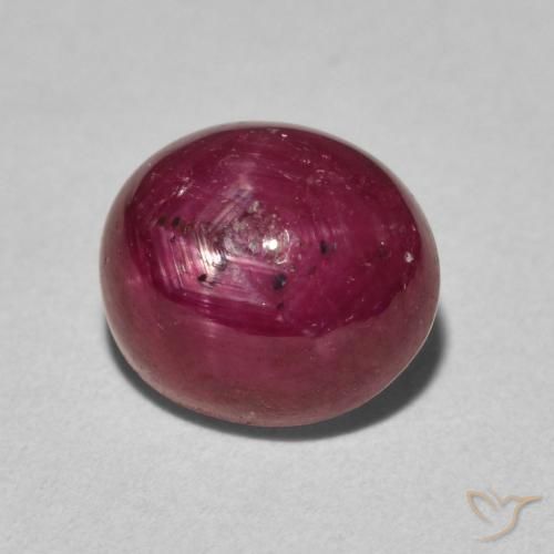 rubí estrella Carmesí intenso natural de 4.60 ct, Ovalada, Opaco