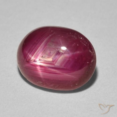 rubí estrella Rojo vino intenso natural de 4.42 ct, Ovalada, Opaco