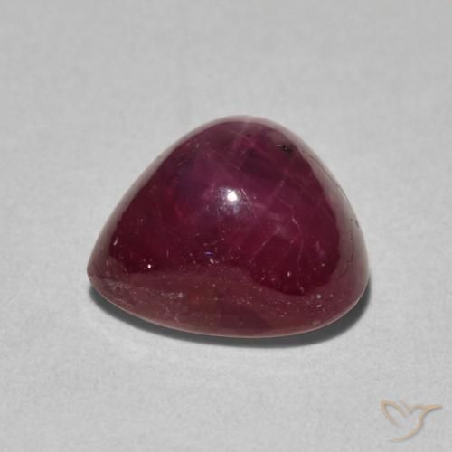 rubí estrella Rojo vino intenso natural de 4.42 ct, En forma de pera, Opaco