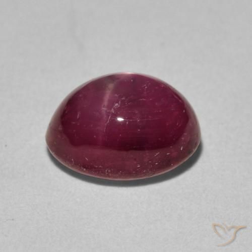 Rubí estrella rojo natural de 3,42 ct, corte óvalo, opaco