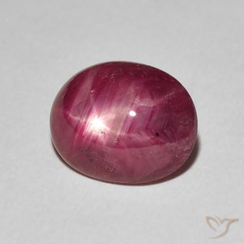 rubí estrella Rojo oscuro natural de 3.60 ct, Ovalada, Opaco