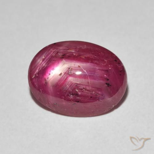 rubí estrella Rojo medio natural de 3.16 ct, Ovalada, Opaco