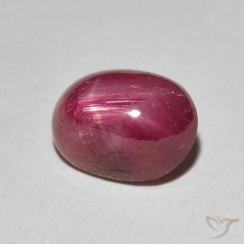 rubí estrella Carmesí intenso natural de 3.68 ct, Ovalada, Opaco