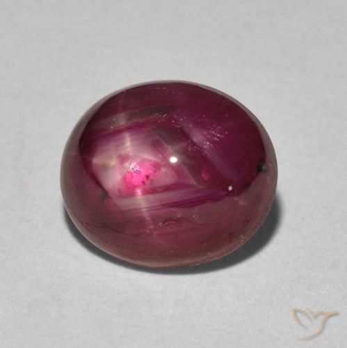 rubí estrella Rojo medio natural de 4.41 ct, Ovalada, Opaco