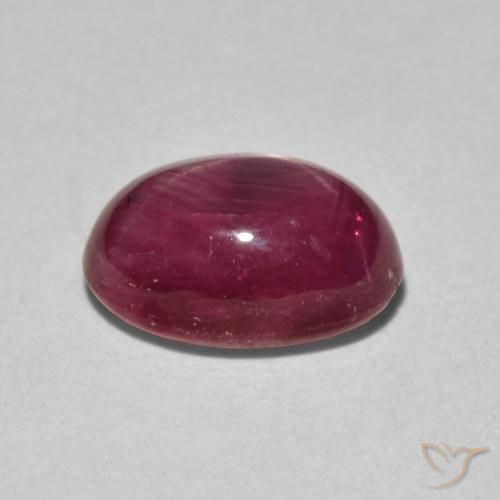 rubí estrella Rojo oscuro natural de 3.77 ct, Ovalada, Opaco