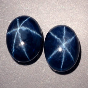 Gemas de zafiro estrella azul natural de  ct, corte óvalo, translúcido