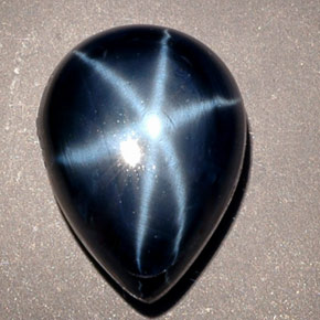 Zafiro estrella azul natural de 8,38 ct, en forma de pera, opaco