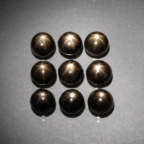 Gemas de Zafiro estrella Negro natural de  ct, Corte Redondo, Opaco