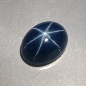 Zafiro estrella azul natural de 2,52 ct, corte óvalo, opaco
