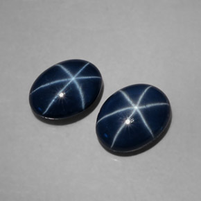 Gemas de zafiro estrella azul natural de  ct, corte óvalo, opaco