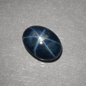 Zafiro estrella azul natural de 2,31 ct, corte óvalo, opaco
