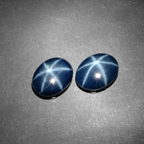 Gemas de zafiro estrella azul natural de  ct, corte óvalo, opaco