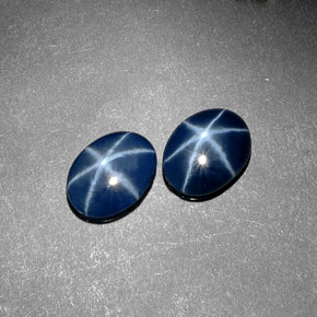Gemas de zafiro estrella azul natural de  ct, corte óvalo, opaco