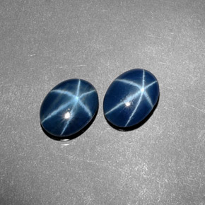 Gemas de zafiro estrella azul natural de  ct, corte óvalo, opaco